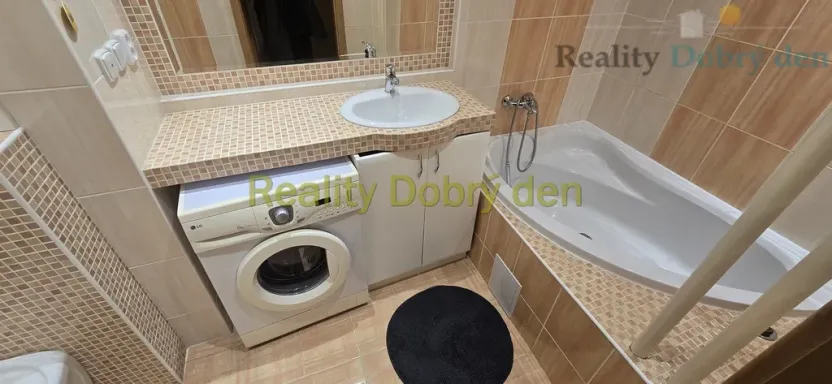 Pronájem bytu 1+1, Bruntál, Na Nábřeží, 39 m2