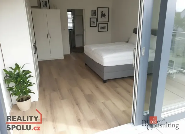 Prodej bytu 2+kk, Praha - Břevnov, Bělohorská, 58 m2