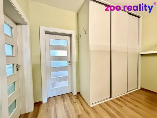 Prodej bytu 2+1, Chomutov, Bezručova, 60 m2