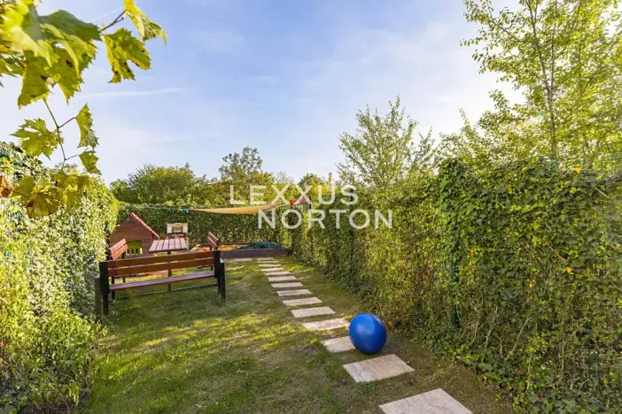 Pronájem bytu 3+kk, Praha - Lochkov, U sladovny, 61 m2