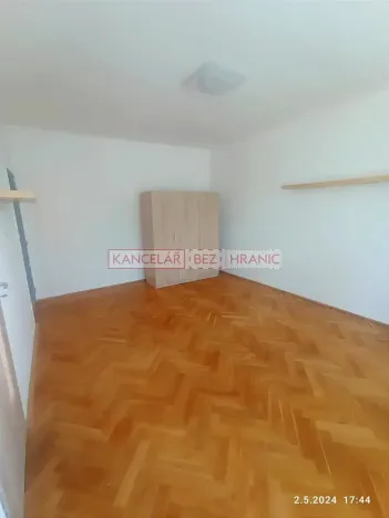 Pronájem bytu 1+1, Kuřim, Na Královkách, 35 m2