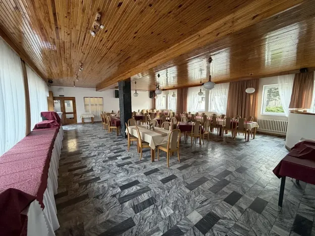 Prodej komerční nemovitosti, Rajnochovice, 3129 m2