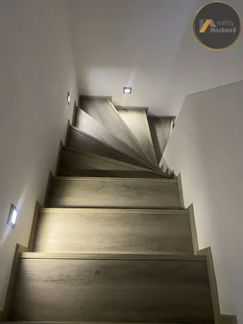 Pronájem rodinného domu, Postřižín, Prostřední, 175 m2