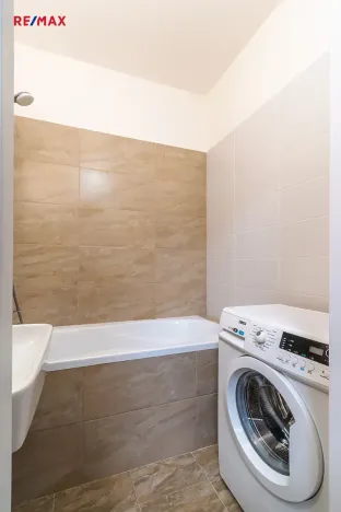 Prodej bytu 4+1, Praha - Háje, Květnového vítězství, 96 m2