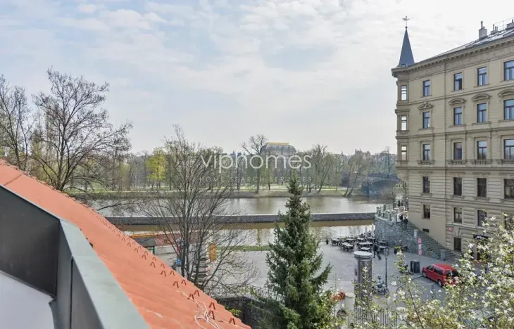 Pronájem bytu 5+1, Praha - Malá Strana, Říční, 189 m2