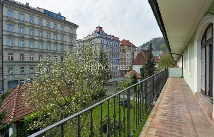 Pronájem bytu 5+1, Praha - Malá Strana, Říční, 189 m2