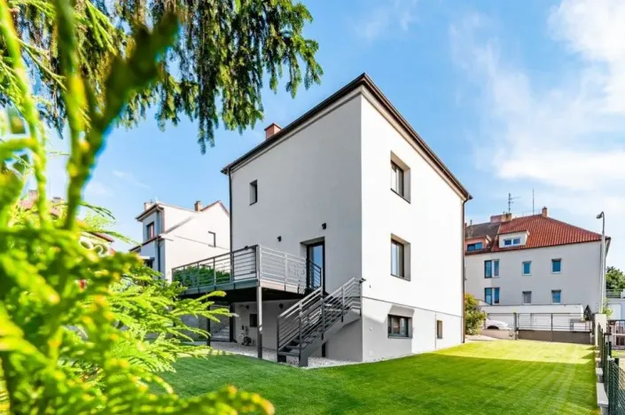 Prodej vily, Praha - Hostivař, Herbenova, 338 m2
