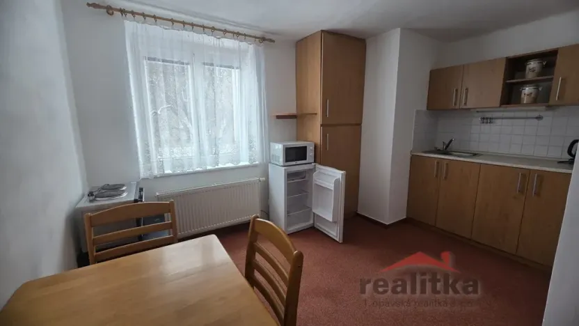 Pronájem bytu 1+1, Opava - Předměstí, Těšínská, 35 m2