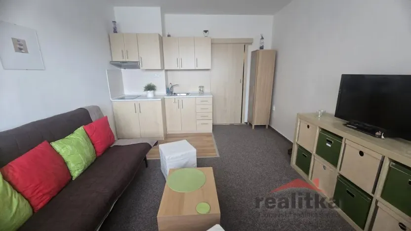 Pronájem bytu 1+kk, Opava - Kateřinky, Holasická, 21 m2