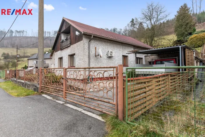 Pronájem rodinného domu, Hronov - Velký Dřevíč, 90 m2