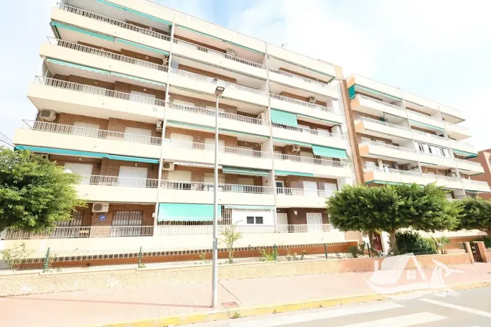 Prodej bytu 3+kk, Torrevieja, Španělsko, 64 m2
