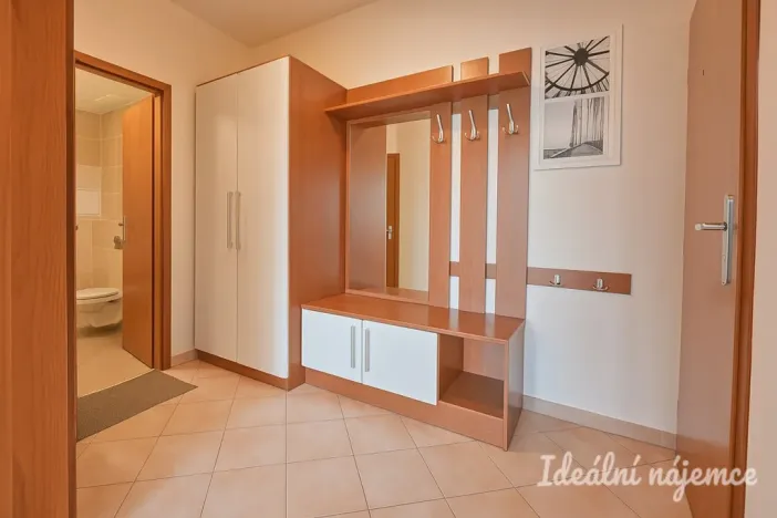 Pronájem bytu 2+kk, Brno, Nachová, 50 m2