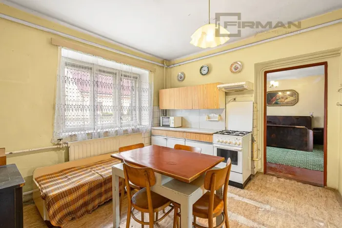 Prodej rodinného domu, Cítov, 400 m2