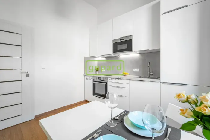 Pronájem bytu 2+1, Chrudim - Chrudim II, Novoměstská, 62 m2