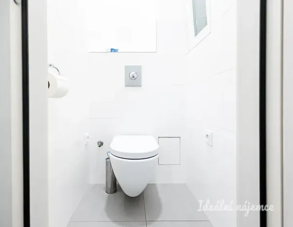 Pronájem bytu 2+kk, Praha - Strašnice, Černokostelecká, 51 m2