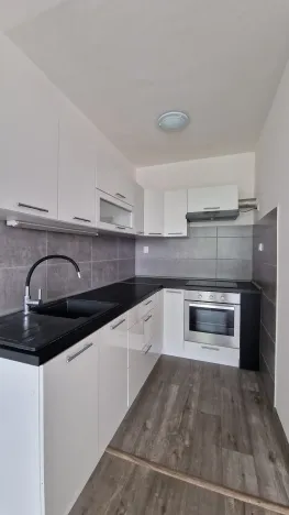 Pronájem bytu 2+kk, Litoměřice - Pokratice, Kubínova, 40 m2