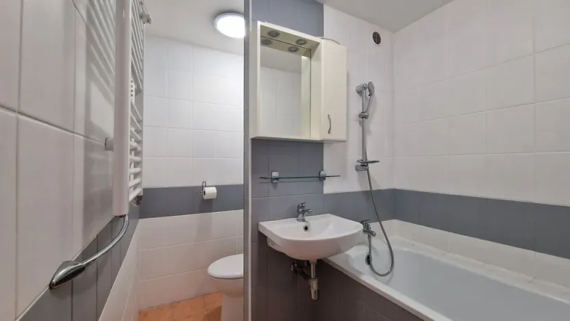 Pronájem bytu 2+kk, Litoměřice - Pokratice, Kubínova, 40 m2