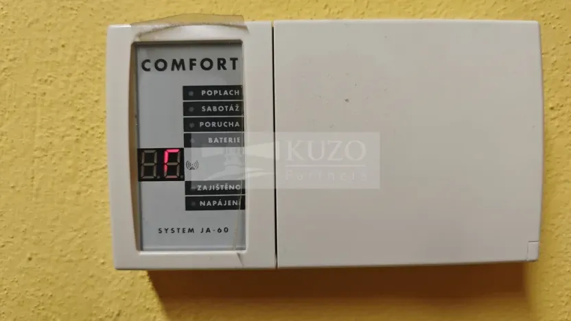 Pronájem kanceláře, Pečky, Chvalovická, 71 m2