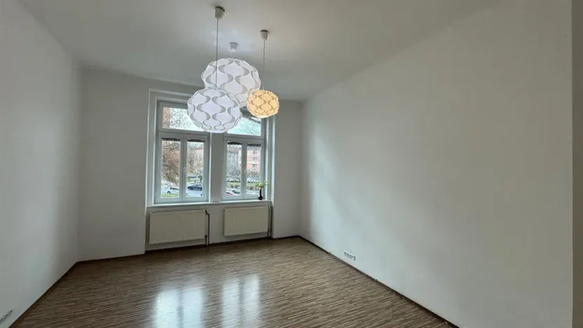 Pronájem bytu 2+kk, Cheb, Svobody, 60 m2