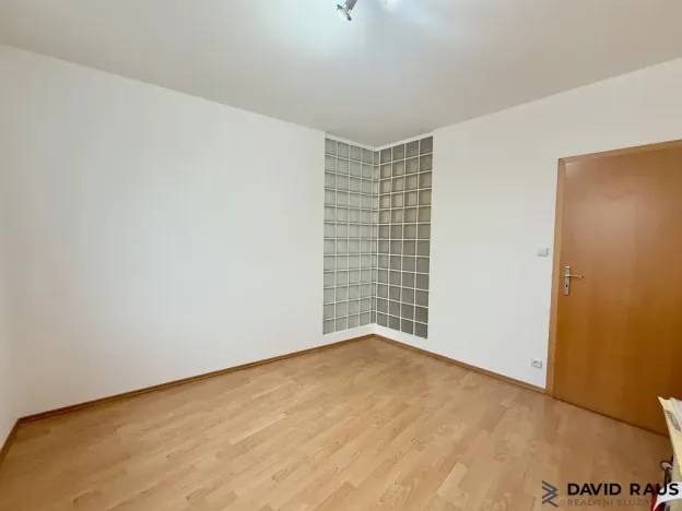 Pronájem bytu 2+kk, Brno - Židenice, Bubeníčkova, 64 m2