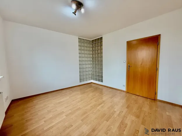 Pronájem bytu 2+kk, Brno - Židenice, Bubeníčkova, 64 m2