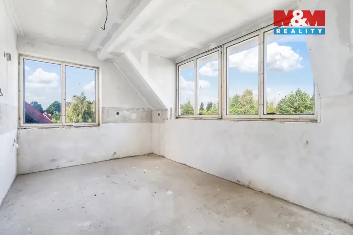 Prodej rodinného domu, Jindřichovice pod Smrkem, 215 m2