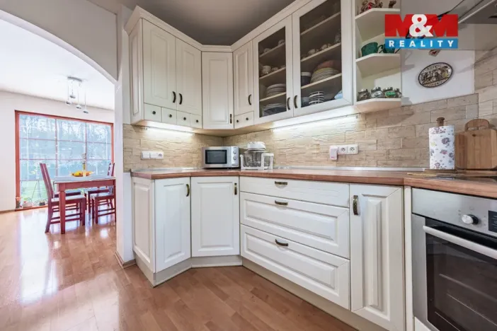 Prodej rodinného domu, Hradištko, Kersko, 160 m2