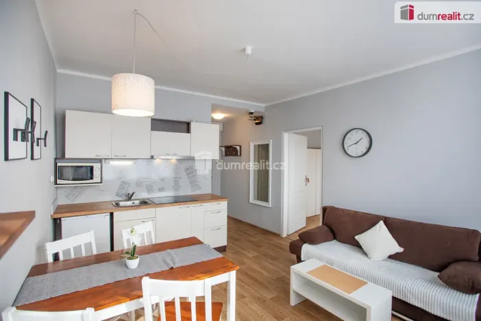 Pronájem bytu 2+kk, Český Krumlov - Latrán, Špičák, 42 m2