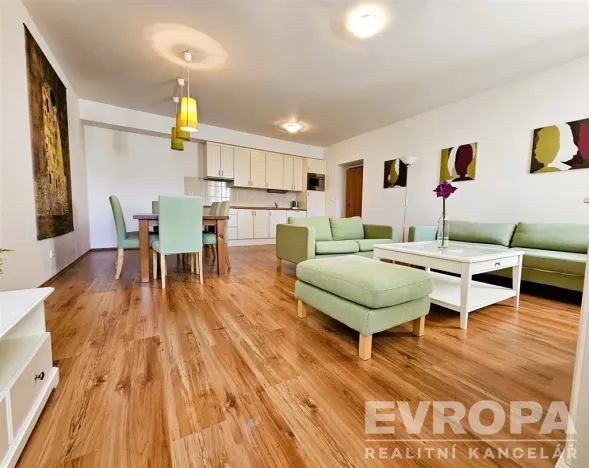 Pronájem bytu 2+kk, Vrchlabí, Zámek, 70 m2