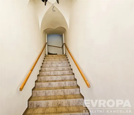 Pronájem bytu 2+kk, Vrchlabí, Zámek, 70 m2