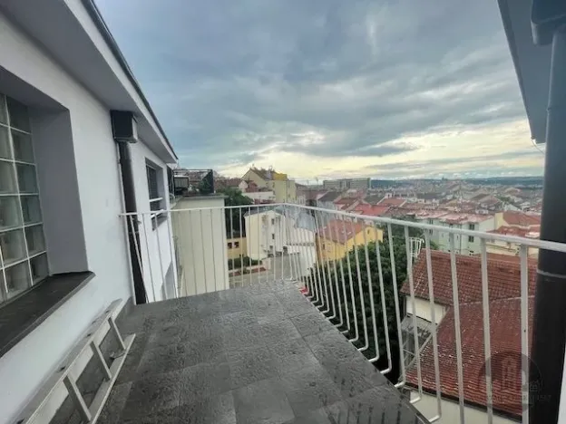 Pronájem bytu 3+kk, Praha - Žižkov, Cimburkova, 58 m2