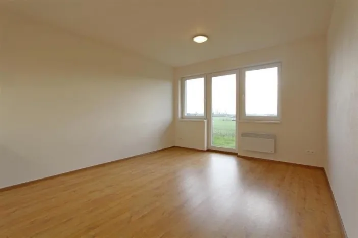 Pronájem bytu 1+kk, Brno, Bučkova, 27 m2