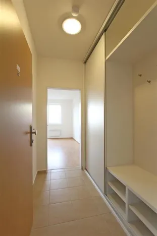 Pronájem bytu 1+kk, Brno, Bučkova, 27 m2