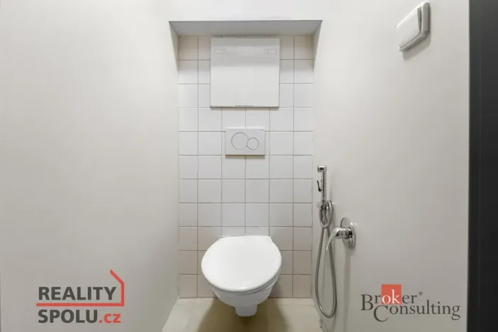 Pronájem bytu 2+kk, 68 m2