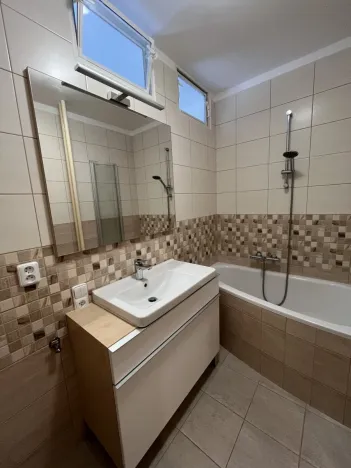 Pronájem bytu 3+kk, Olomouc - Hodolany, tř. Kosmonautů, 60 m2