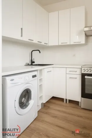 Pronájem bytu 1+kk, Vyškov - Vyškov-Město, Masarykovo náměstí, 25 m2