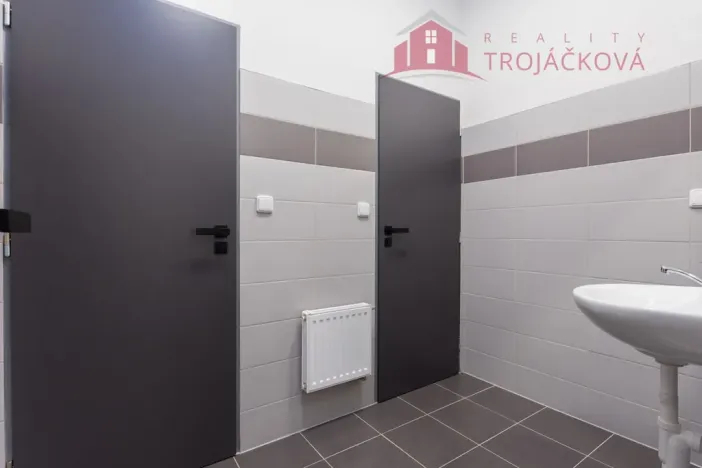 Pronájem kanceláře, Havířov - Prostřední Suchá, U Pošty, 802 m2