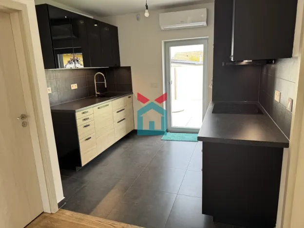 Prodej bytu 3+kk, Praha - Lochkov, K Lahovské, 99 m2