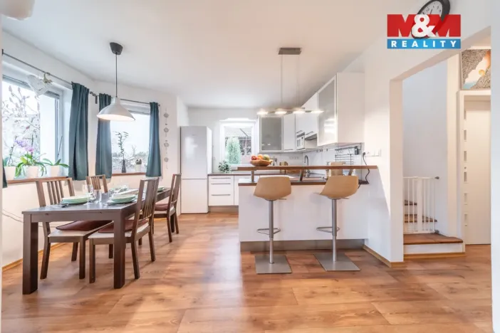 Prodej rodinného domu, Zlatá, 148 m2