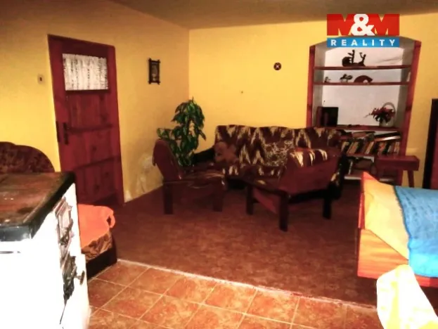 Prodej pole, Blatno, 107344 m2