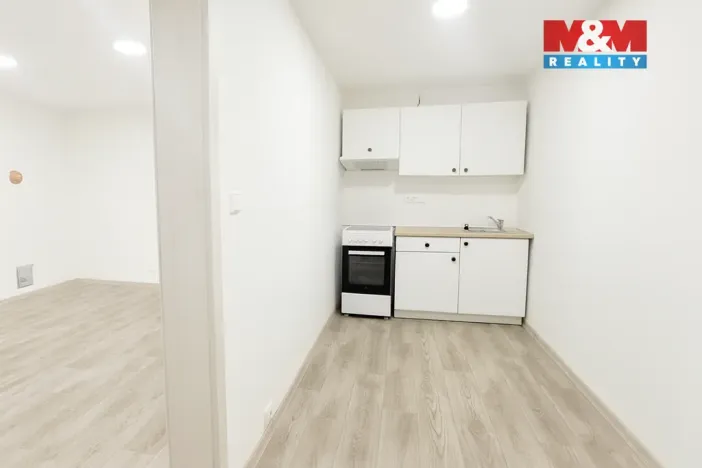 Pronájem bytu 1+1, Janov nad Nisou - Hraničná, 60 m2