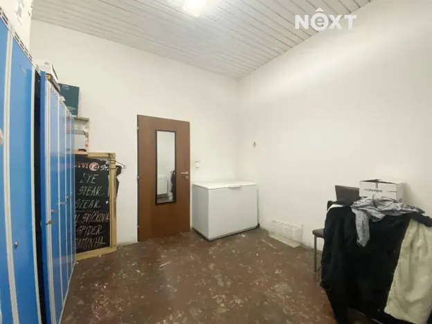 Pronájem obchodního prostoru, Praha - Uhříněves, Přátelství, 165 m2