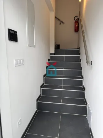 Prodej bytu 3+kk, Praha - Lochkov, K Lahovské, 75 m2