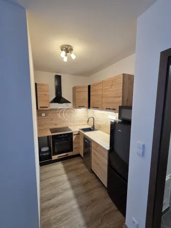 Pronájem bytu 2+kk, Kralupy nad Vltavou, Nádražní, 38 m2