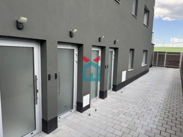 Prodej bytu 3+kk, Praha - Lochkov, K Lahovské, 75 m2