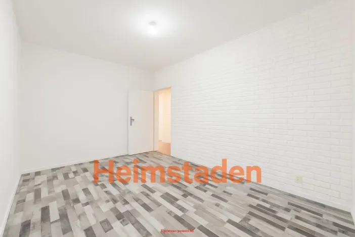 Pronájem bytu 2+kk, Karviná - Nové Město, Zakladatelská, 43 m2