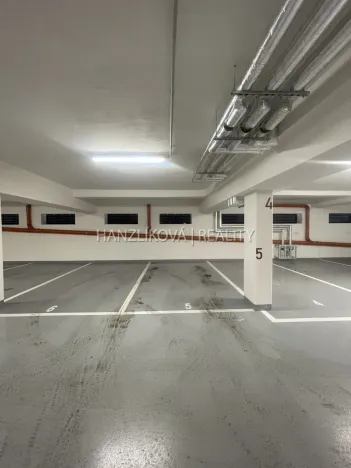 Pronájem bytu 1+kk, České Budějovice, Dobrovodská, 32 m2