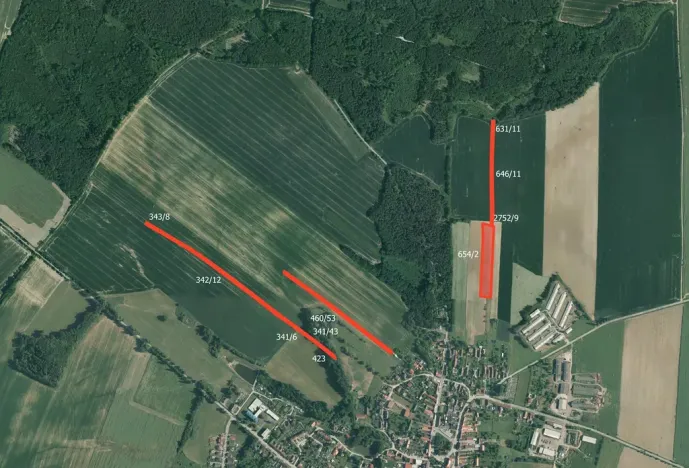 Prodej podílu pole, Dolní Bukovsko, 24735 m2