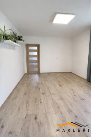 Pronájem bytu 3+1, Karviná - Mizerov, Na Kopci, 54 m2