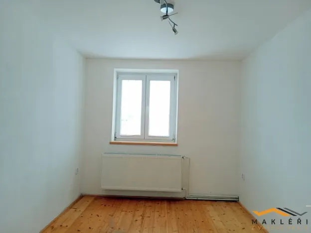 Pronájem bytu 2+1, Jihlava, Znojemská, 55 m2